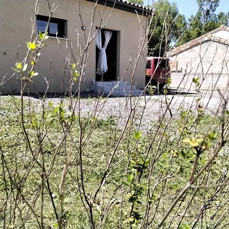 Holiday home L Essentiel Parking Et Jardin Prives A Pied Riviere, Marche,voie Verte *